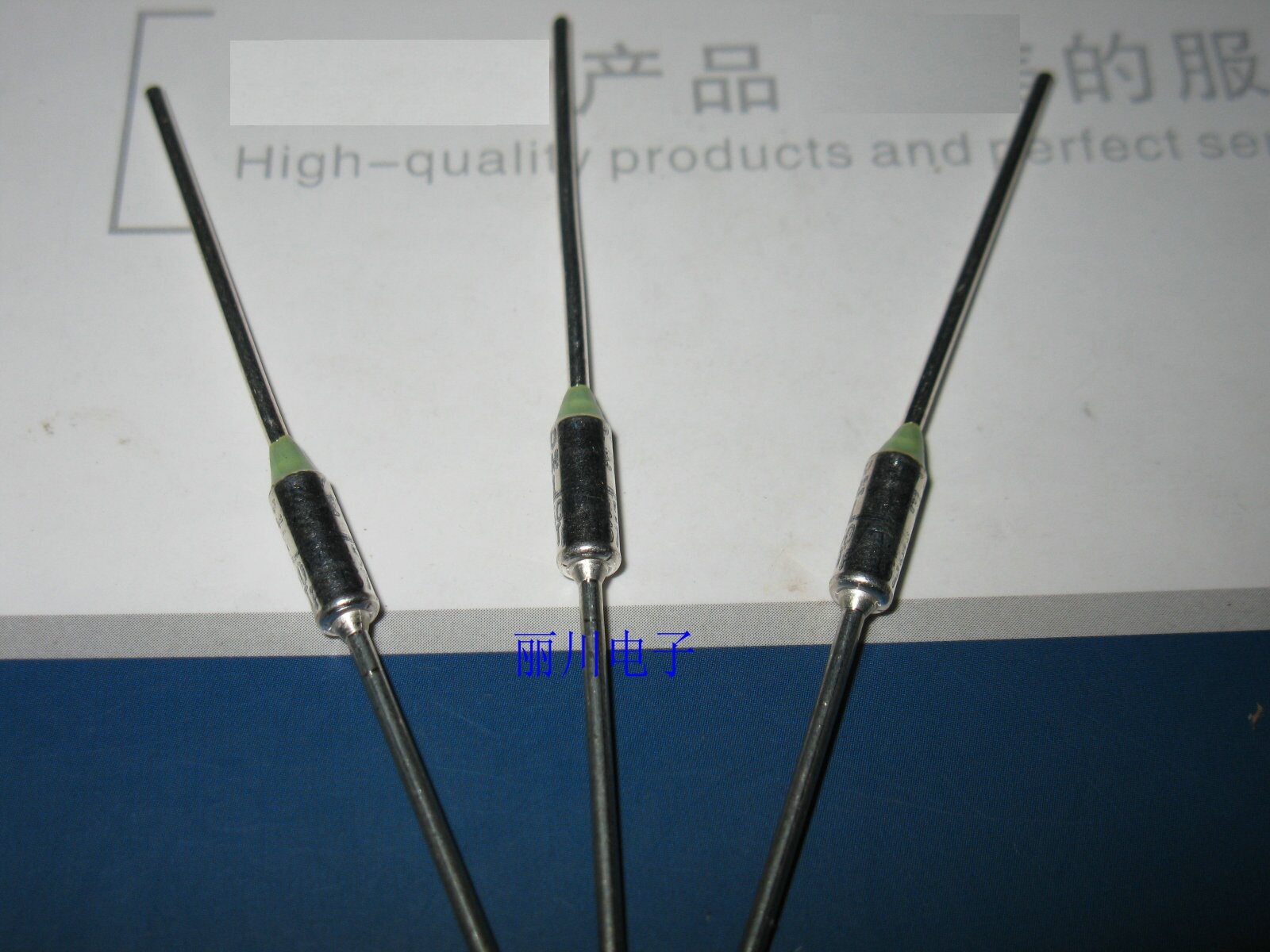 Emerson MICROTEMP Temperature Fuse Hot Melt Interrupter 15A 152 degrees