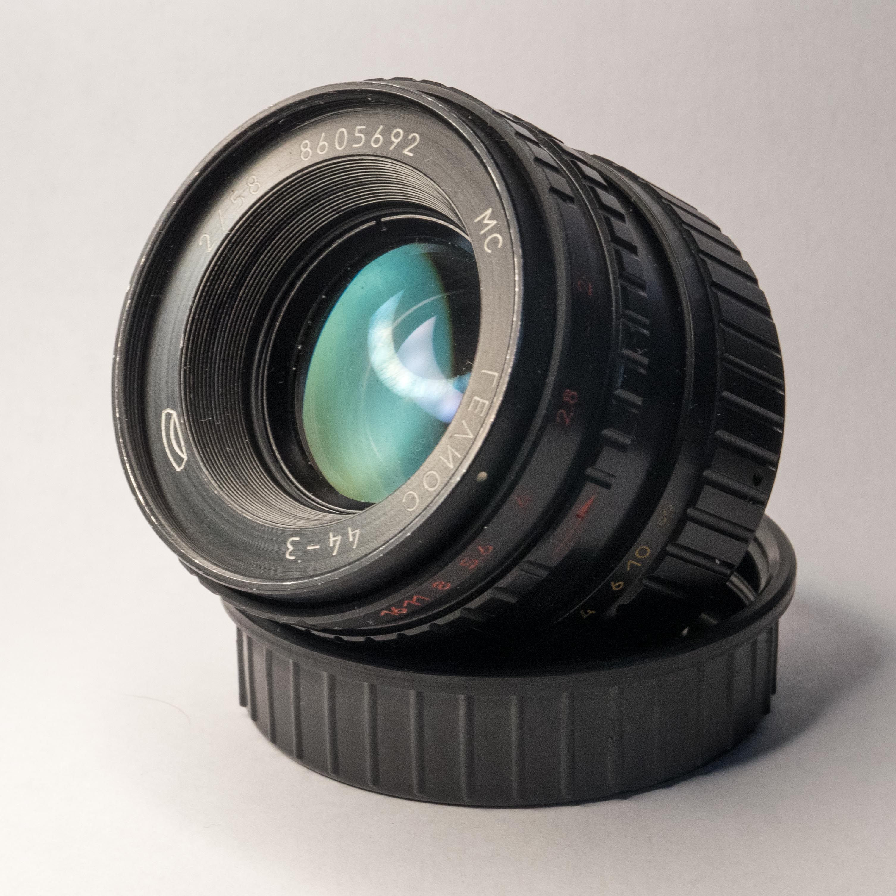 明斯克Helios 44-3:58mm f/2旋焦镜头的工业美学与技术回声_镜头_淘宝数码网