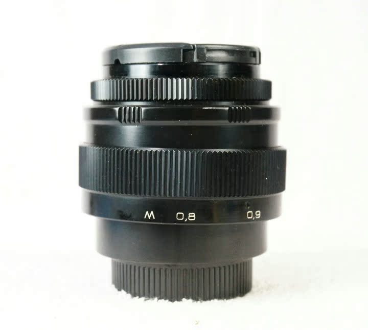 Nga Jupiter-9 85mm f2 M42 port phiên bản màu đen ống kính DSLR full frame