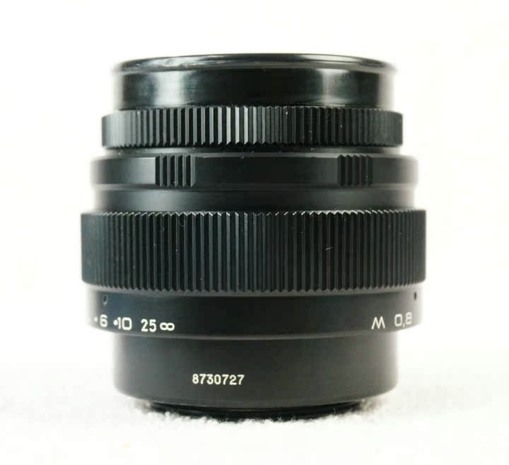 Nga Jupiter-9 85mm f2 M42 port phiên bản màu đen ống kính DSLR full frame