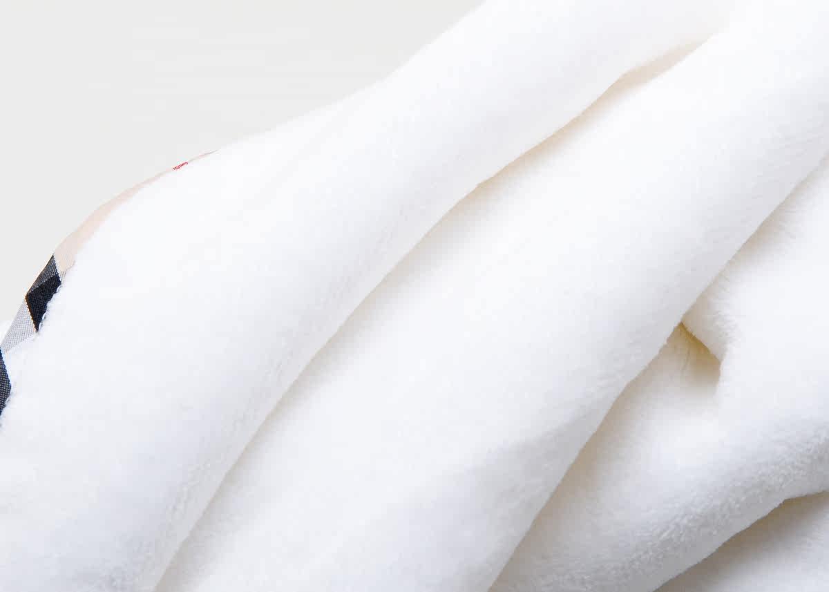 Coffret cadeau pour nouveau-né - Kit d accessoires KINDERSPIELE - Ref 1955651 Image 44