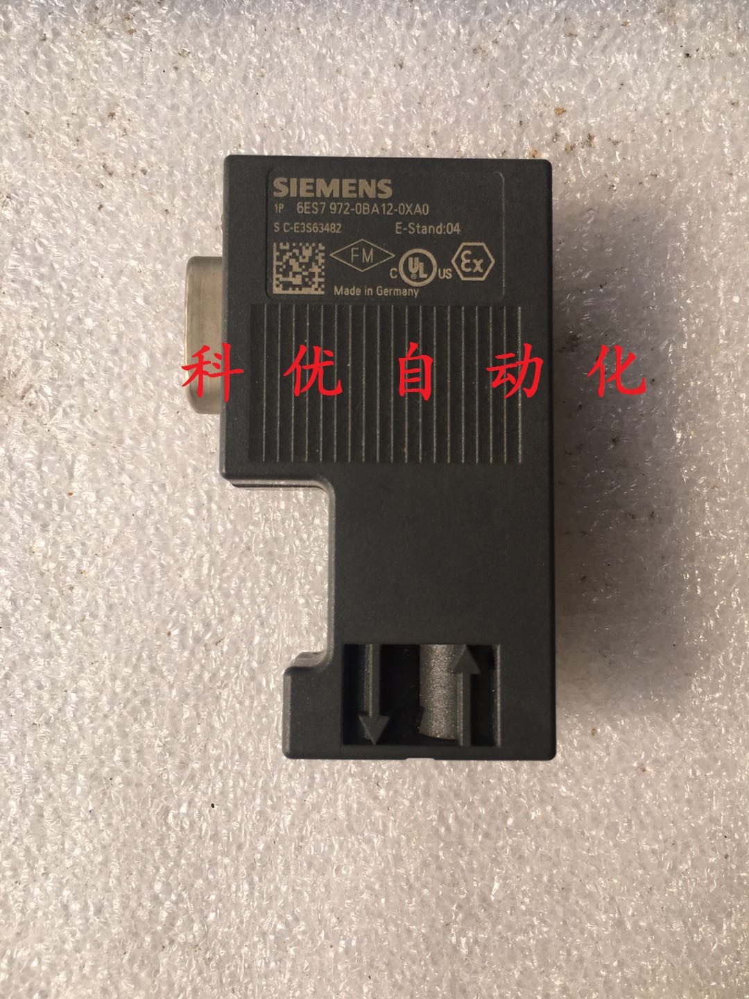 Siemens 6ES7972-0BA12-0XA0 bus connector 90 degrees without programming design port DP joint