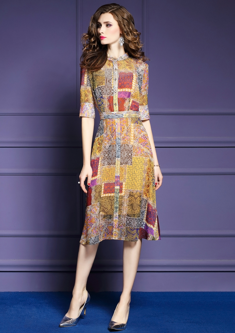 梦 2018 Váy in họa tiết retro mới ở tay áo eo nữ voan dài Một chiếc váy chữ 15698 đầm dự tiệc