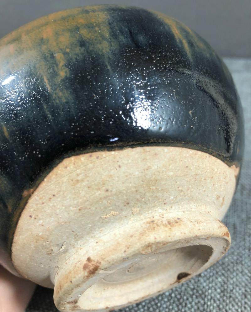 金元耀州窑系黑釉铁锈斑罐