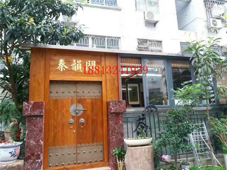 Log door Chinese antique door solid wood door villa tea house door custom double open door to enter the door