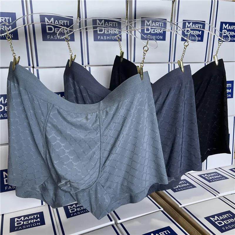 (HK order) (3 dress) a piece of unscratched honeycombed net-free Breathable Comfort Flat Corner Underwear