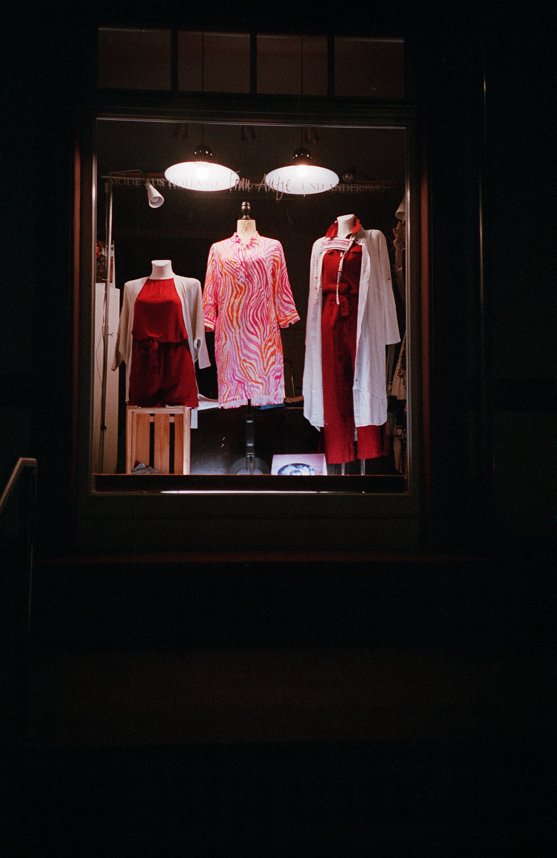 Sample: Leica leica mini 3