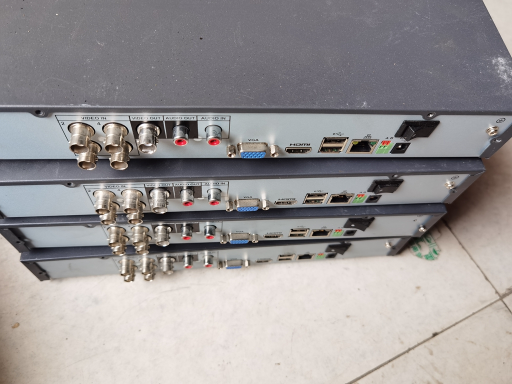 Original Loaded 51H Series High Definition Hard Disc Recorder DH-DVR5104H 80137287 Motherboard Mobile Phone Remote