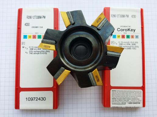 Sweden Sandvik Coromant milling blade R290-12T308M-PM4030 has been put on the real price
