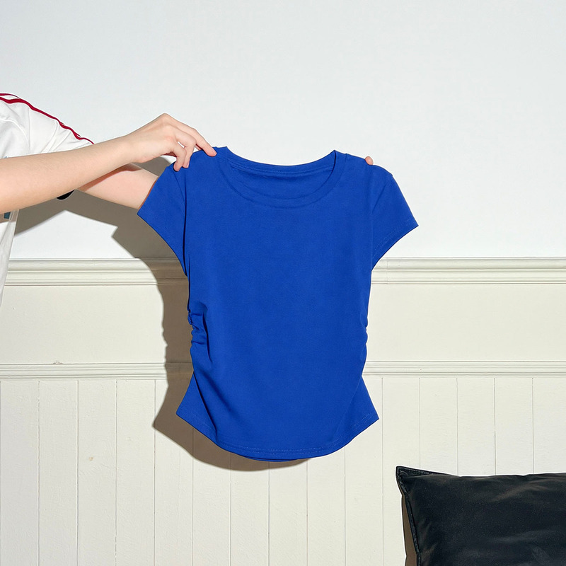 Korean Style Klein Blue Round Neck Regular Shoulder Slimming T-Shirt 2026 Summer Unique Short-Sleeved Slim-Fit Top for Women Korean Style Klein Blue Round Neck Regular Shoulder Slimming T-Shirt 2026 Summer Unique Short-Sleeved Slim-Fit Top for Women