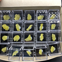 Mineral specimen crystal ornamental stone natural brucite raw stone small label teaching rock acrylic box