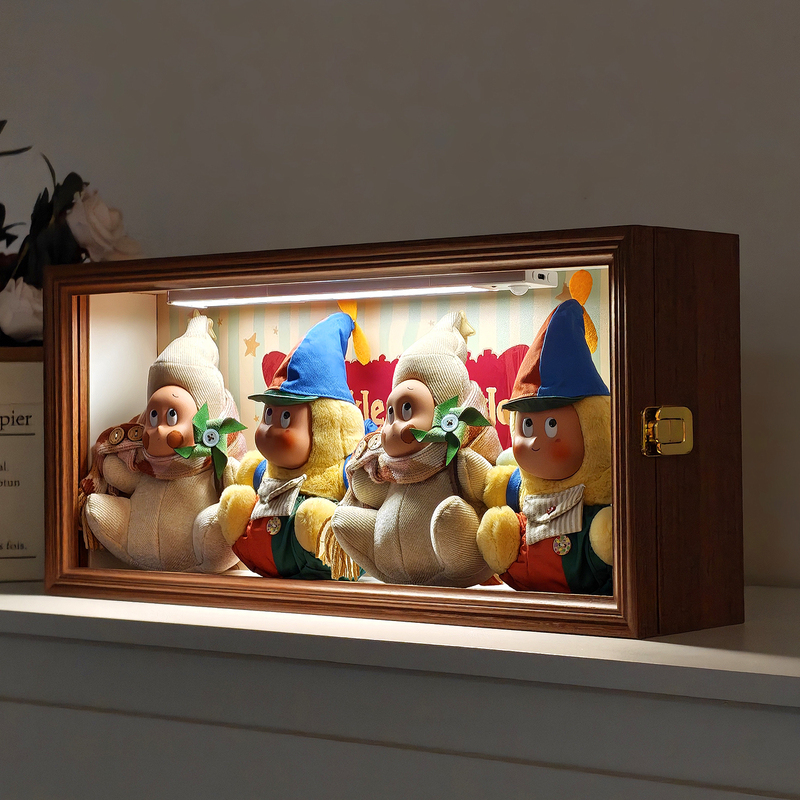 Yuanqi Factory Star Man Plush Pendant Display Box Figure Toy Hollow 7 Opening and Closing Photo Frame Yuanqi Factory Star Man Plush Pendant Display Box Figure Toy Hollow 7 Opening and Closing Photo Frame