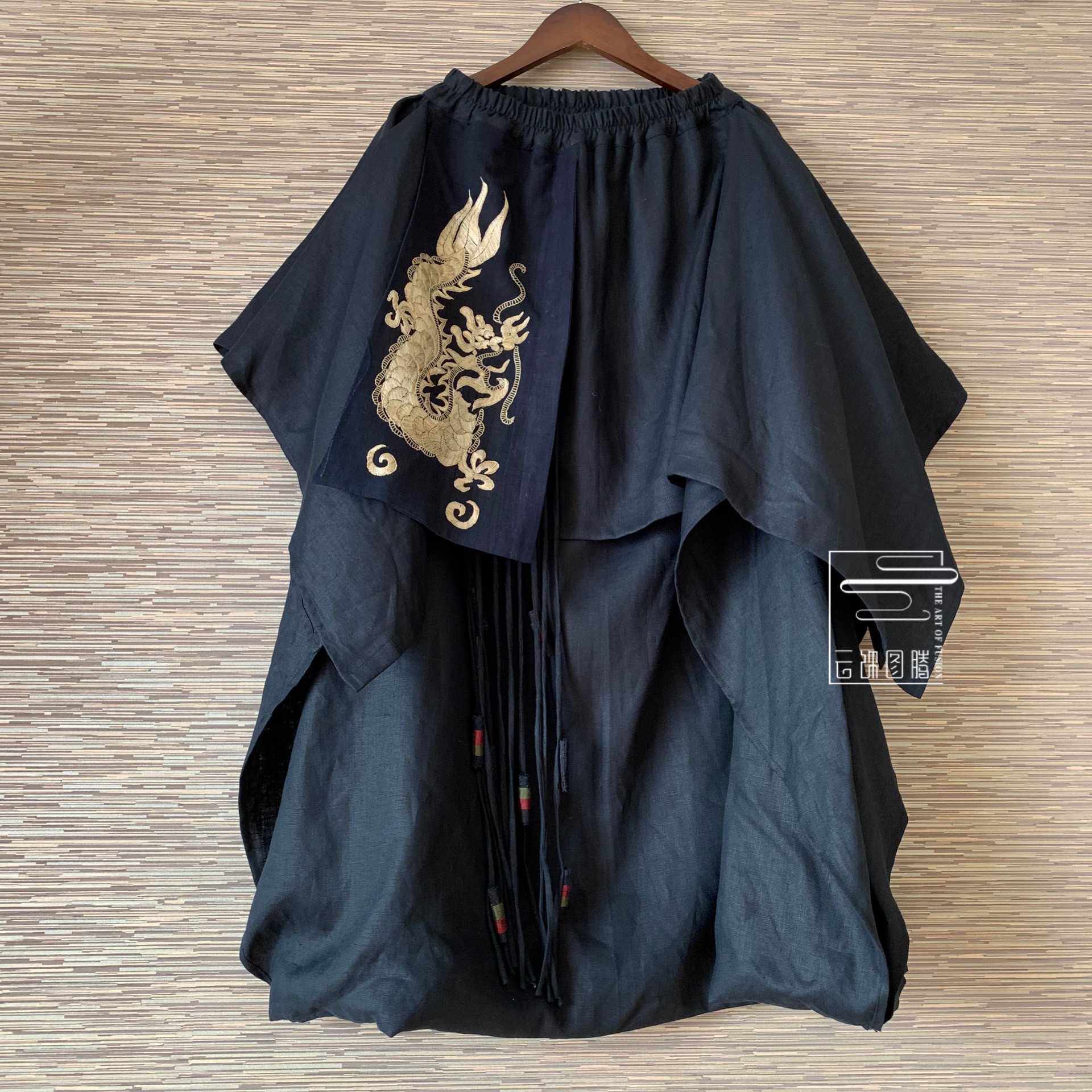 Cloud decoration totem original design women's skirt new ethnic Miao embroidery Harajuku irregular meat-covered long skirt