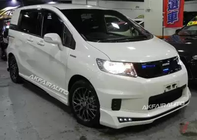 本田freed Spike Bodykits 改装包围头唇尾唇左右裙角尾翼freed