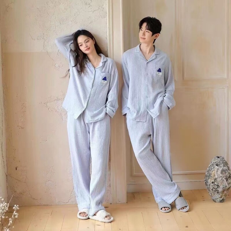 New Style Pure Cotton Double-Layer Gauze Pajamas Couple's Long-Sleeved Shirts Men's and Women's Loungewear Set with a Relaxed, Lazy, and High-End Feel New Style Pure Cotton Double-Layer Gauze Pajamas Couple's Long-Sleeved Shirts Men's and Women's Loungewear Set with a Relaxed, Lazy, and High-End Feel