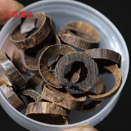 Zhengzhou Dalaqi Black Chess Circle Car Species Fragile Available Bubble Tea Medicine