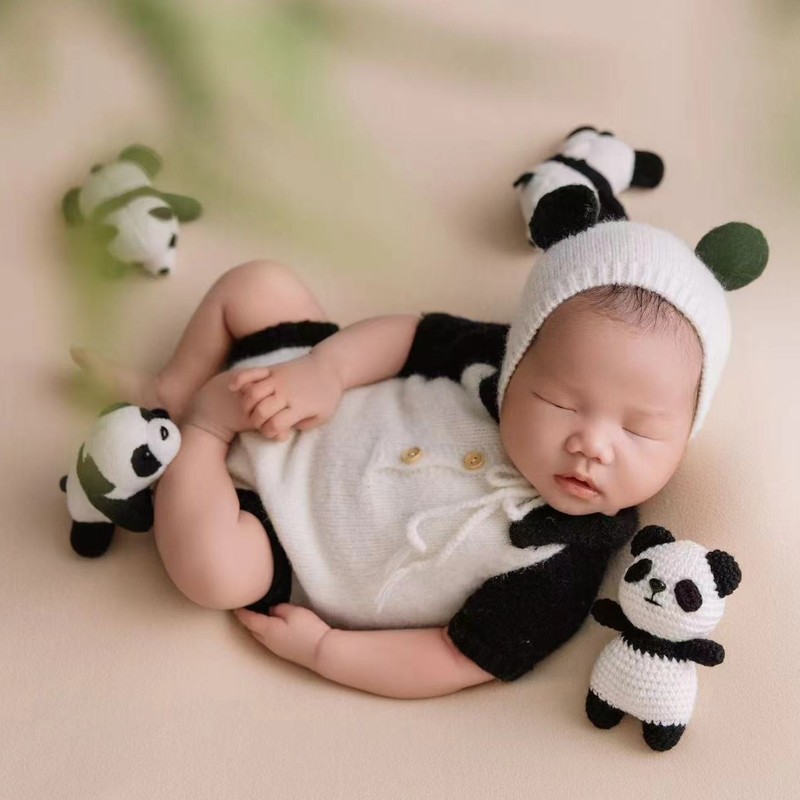 Red Panda Children's Photography Clothing, 100-Day-Old Newborn Full-Month Photo Studio Props, Baby Photo Studio Photo Shoot Outfit