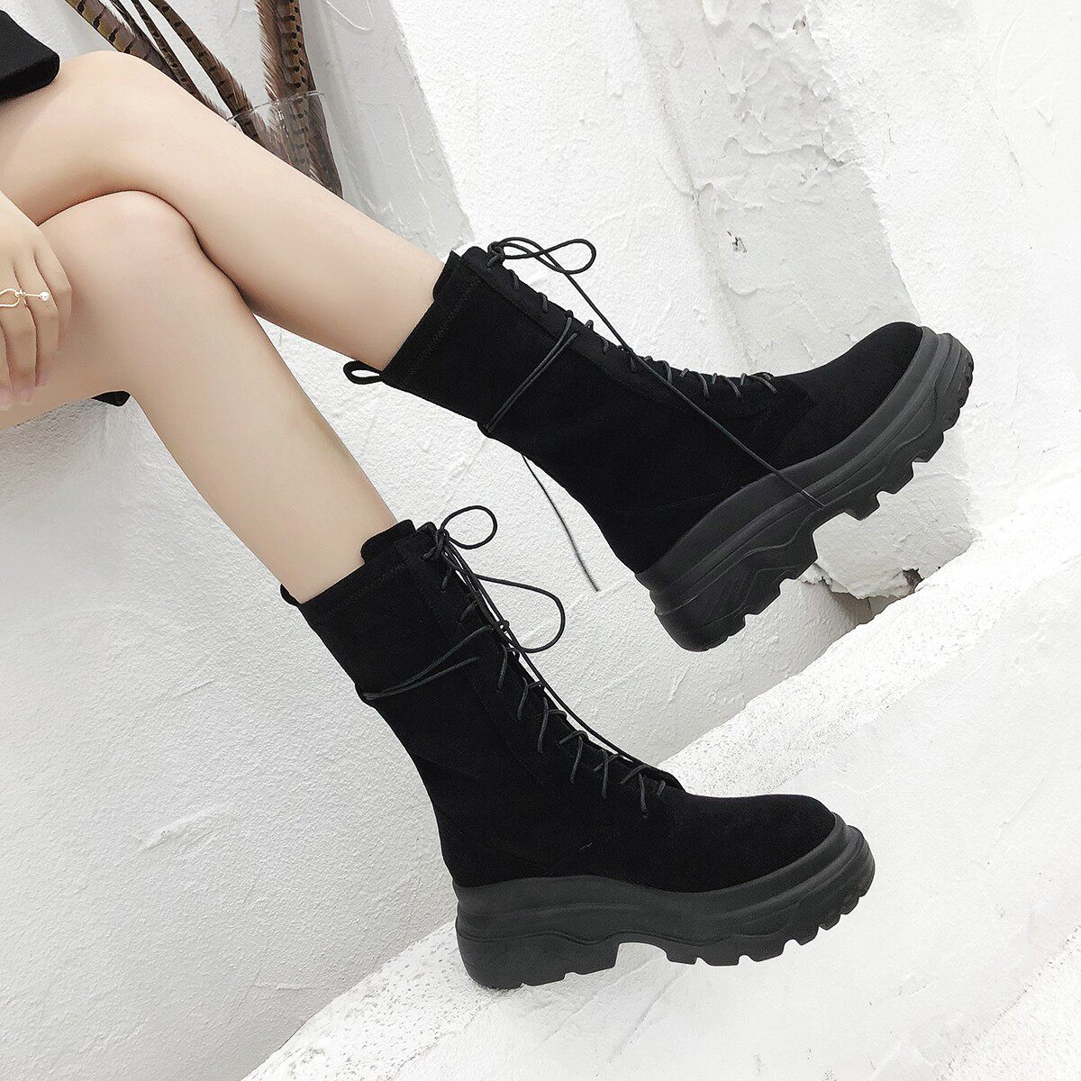 2022 spring autumn new Martin boots female Chains thick bottom heightening Inn wind medium cylinder short boots slim boot slim boot slim boot