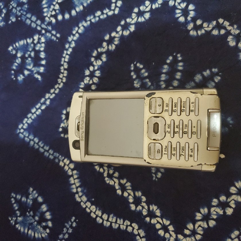 Sony Ericsson P990ci classic machine emperor intelligent handwriting wireless antique nostalgic old mobile phone low price sales