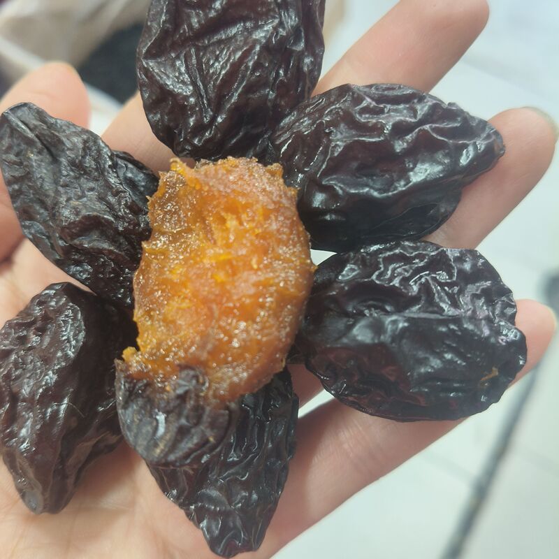 Xinjiang Specialty Kashgar Yellow Heart Prunes 1000g High Quality Dried Prunes Large Yellow Meat Core Small Meat