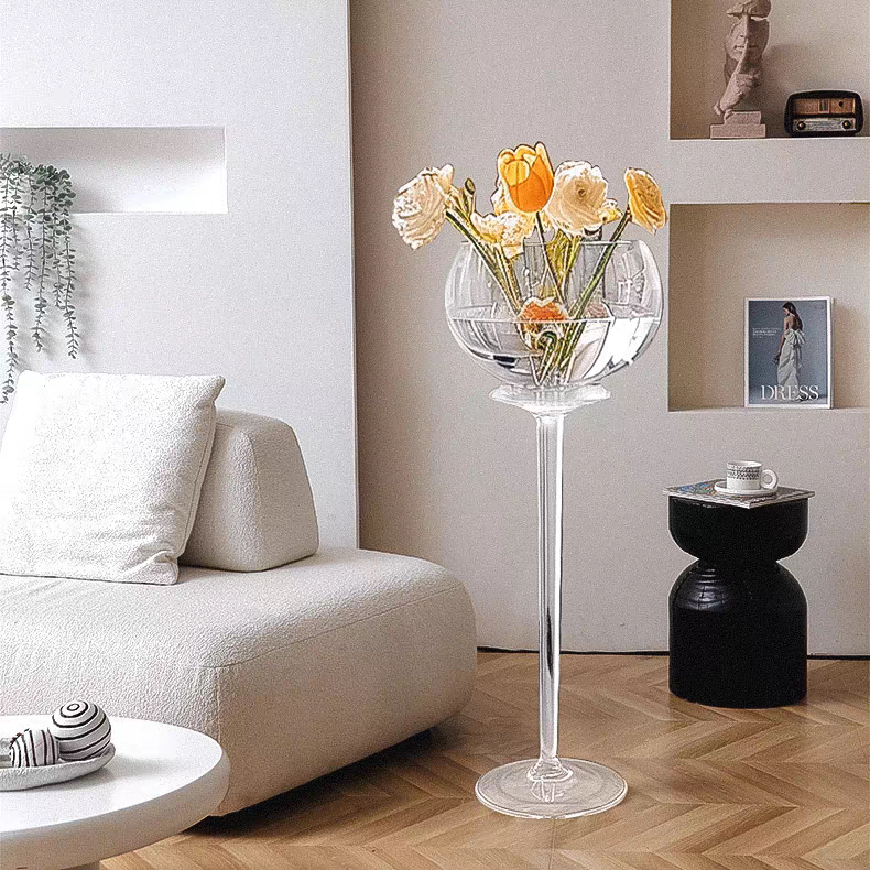 Tall Wine Glass, Floor-Standing Fish Tank, Transparent Glass, Small Vertical Wine Glass-Shaped Large Wine Glass, Tall Vase