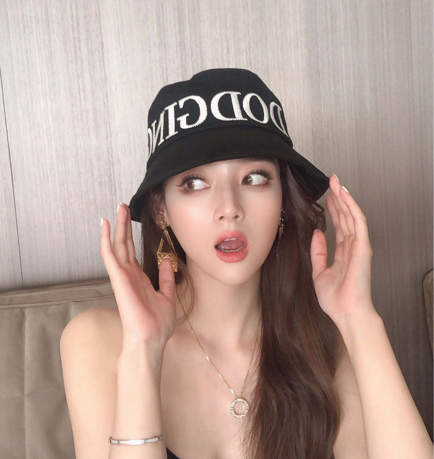 New fashionable letter fisherman hats for Japanese summer, versatile basin hats for men and women, sun hats, and casual hats detail image 15