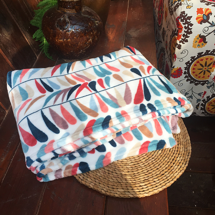 [Neta] Chăn sofa Bắc Âu Đơn giản Bắc Âu in hình học flannel chăn mùa đông chăn sofa giải trí chăn - Ném / Chăn chăn lông