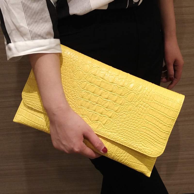 2026 New Crocodile Pattern Envelope Bag for Women, Korean Simple Large-Capacity Clutch Bag, Fashionable Single-Shoulder Crossbody Small Bag, Trendy