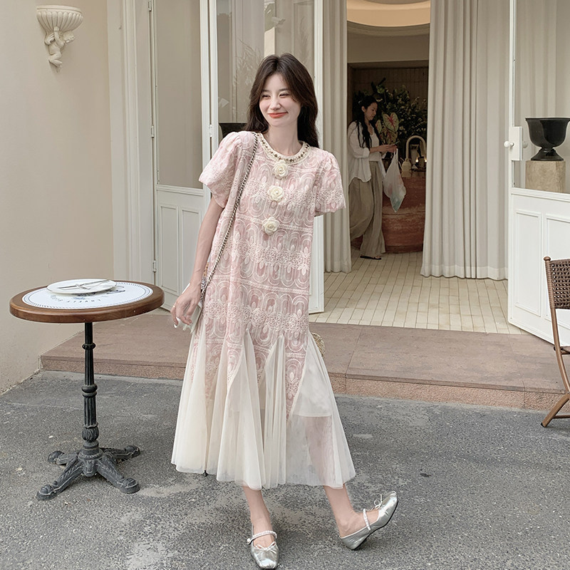 Pregnant Women's Pink Floral Embroidered Dress 2026 Summer New Style French Sweet and Age-Reducing Elegant Slimming Dress