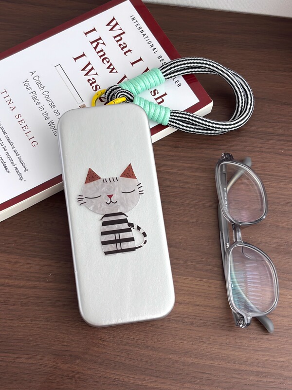 Portable Glasses Case with Rope, High-Looking Sunglasses Case for Women with Myopia, Anti-Fall Glasses Case, Storage Box, Glasses Storage Bag Portable Glasses Case with Rope, High-Looking Sunglasses Case for Women with Myopia, Anti-Fall Glasses Case, Storage Box, Glasses Storage Bag