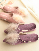 Japanese high-end wool ball pompom soft soft bottom indoor home slippers Womens pointed-billed wedge heel suede bottom slippers