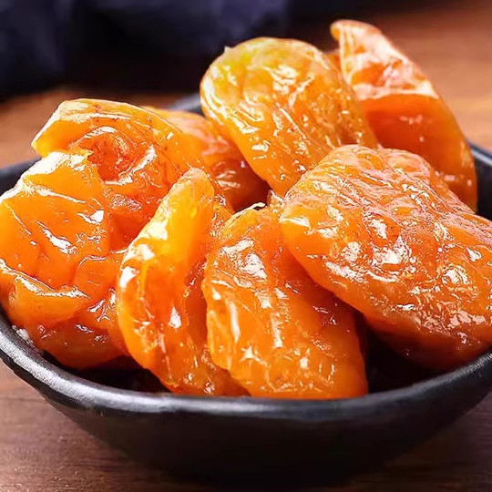 Auténticos nísperos secos especiales de Fujian Yunxiao con sal de bambú, regaliz con sabor original oficial y almejas de Sichuan y nísperos secos
