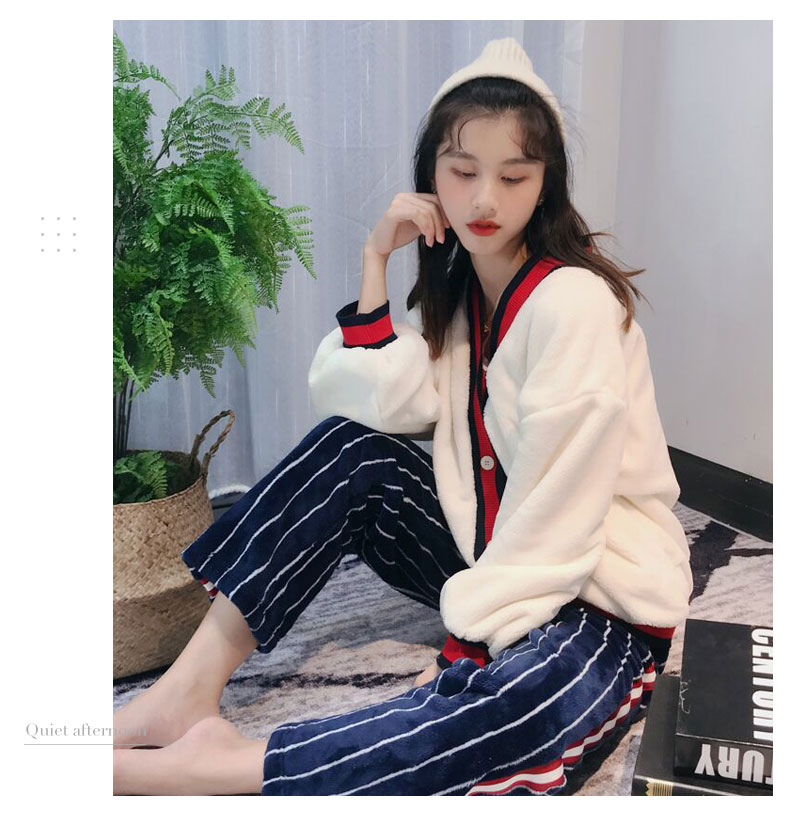 Bộ đồ ngủ bằng vải nhung san hô mùa thu đông dày phiên bản Hàn Quốc có thể mặc bên ngoài áo nỉ dài tay mùa đông bằng vải len đồ ngủ hình thú