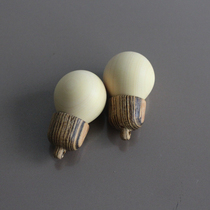 Solid wood light bulb unscrewed pendant keychain sweater chain creative gift portable aromatherapy essential oil bottle diffuser wood