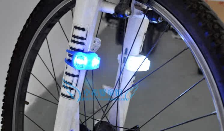 Lumière vélo - Frog Lumières - Ref 2401377 Image 8