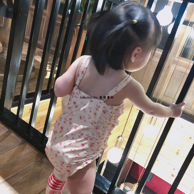 ins baby 2018 summer ໃຫມ່ cbc floral retro one-piece swimsuit ເດັກນ້ອຍເດັກຍິງເດັກນ້ອຍພໍ່ແມ່-ເດັກນ້ອຍ swimwear