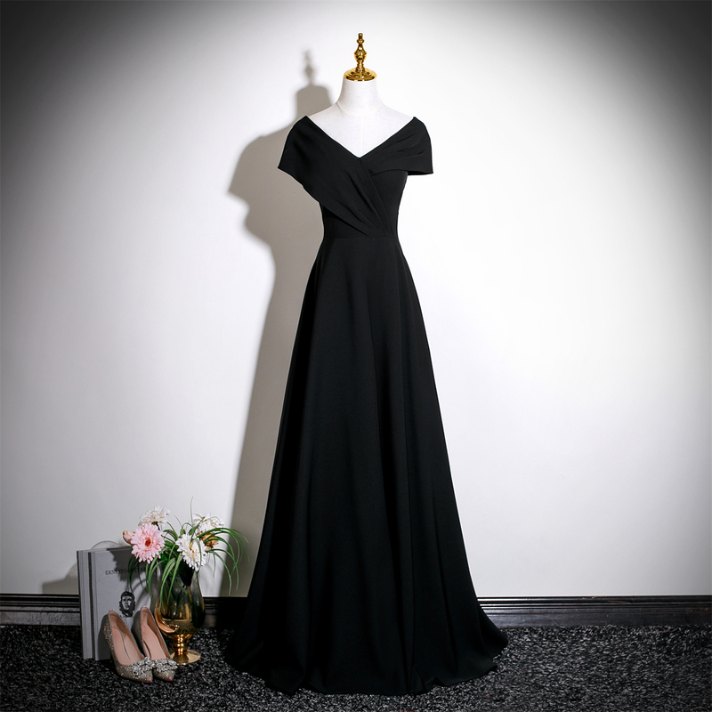 Black Evening Dress for Banquets, Slimming and Elegant, Suitable for Art Exams, Hostess, Light Luxury, Niche, High-End Choir Performance Dress
