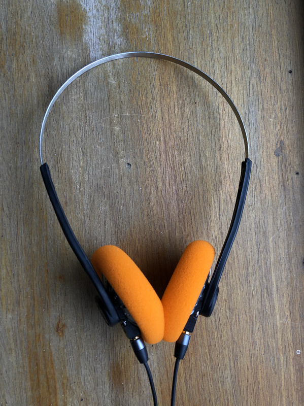 Genuine Koss Ksc75 Unit Headphone Modified Head-Mounted Model, Genuine Unit Modified into Small Head-Mounted Structure Genuine Koss Ksc75 Unit Headphone Modified Head-Mounted Model, Genuine Unit Modified into Small Head-Mounted Structure