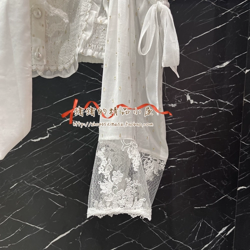 6,5 % скидка LE FAME RUDHAM ОДНЕЙ 24 Spring White Scoop Ribbon Top LF24C11SB301 1995