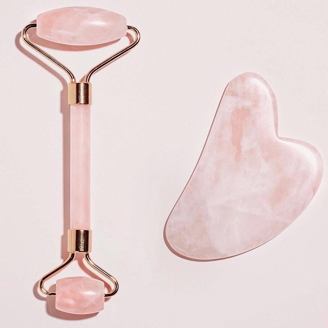 Face Massager Rollers Pink Crystal Natural Jade Women Manual Jade Pushlift Tight to Beauty Divine Instrumental Ball