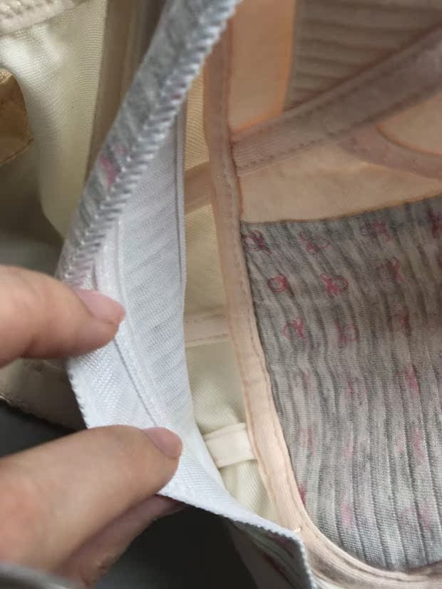 Pháp không có vòng thép mỏng phần đỉnh áo ngực thẩm mỹ viện tập hợp lớn ngực nhỏ hóa đơn của đồ lót laser sữa đồ lót nữ