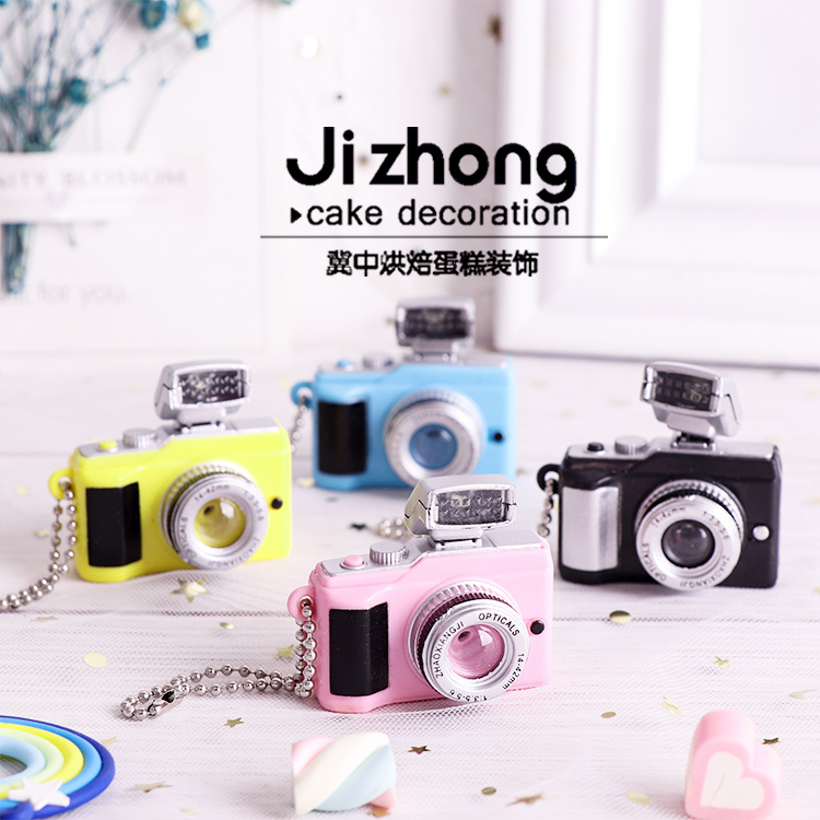 Trang trí bánh camera mini Lycra màu đỏ với đèn flash effect hiệu ứng âm nhạc trang trí bánh xu hướng phổ biến - Trang trí nội thất đồ trang trí nội thất