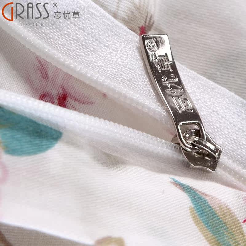 ���ǲݵ��˱���MLN090315001-A