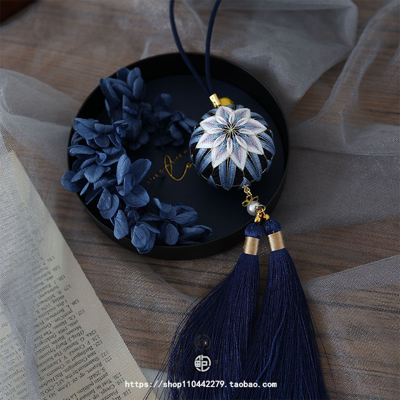 Moon Sheng Hand Bow Ball Embroidered Diy Material Bag Handmade Fragrant Sack Car Pendant Piece Bag Hang Accessories Family Friend Birthday Present