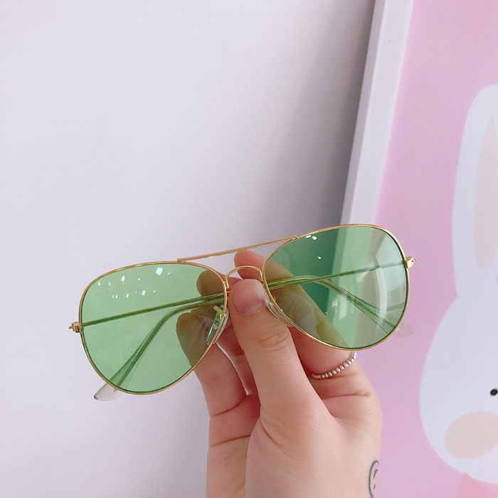 Hàn Quốc phong cách Harajuku phim thủy tinh retro kính râm cô gái mềm mại hoang dã độ dốc màu trong suốt 蛤蟆 kính râm kính bảo vệ mắt
