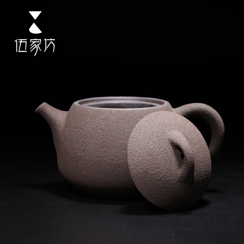 The Wu family fang Japanese tea exchanger with the ceramics filter hand grasp the teapot pot of archaize of coarse pottery teapot small xi shi pot