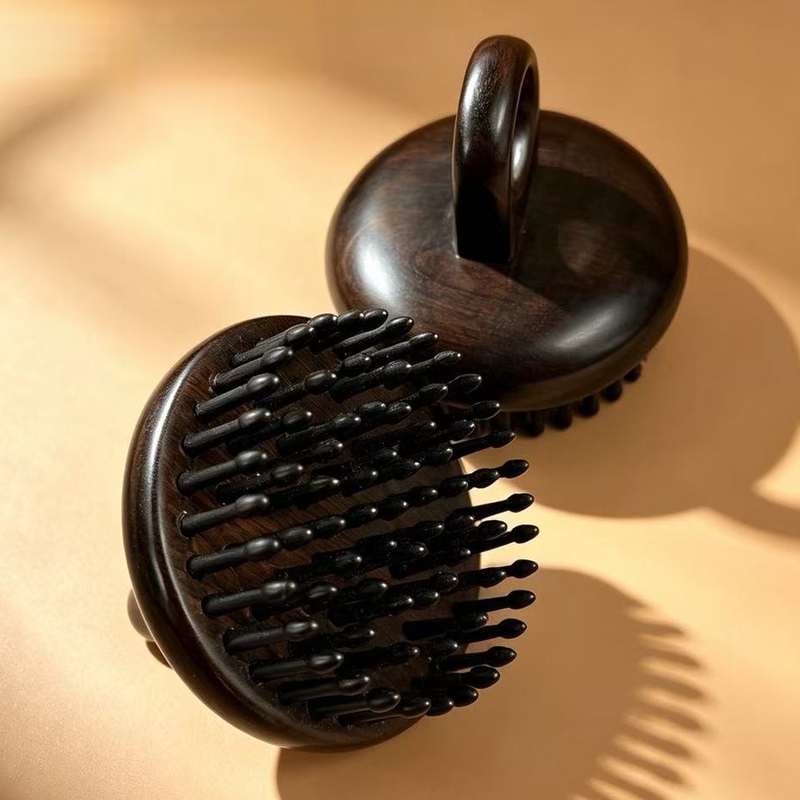【Tianweng】Black Rosewood Disc-Shaped Sandalwood Ring Comb, Meridian Comb, Sleep Ritual, Soft and Smooth, the Ultimate Remedy 【Tianweng】Black Rosewood Disc-Shaped Sandalwood Ring Comb, Meridian Comb, Sleep Ritual, Soft and Smooth, the Ultimate Remedy