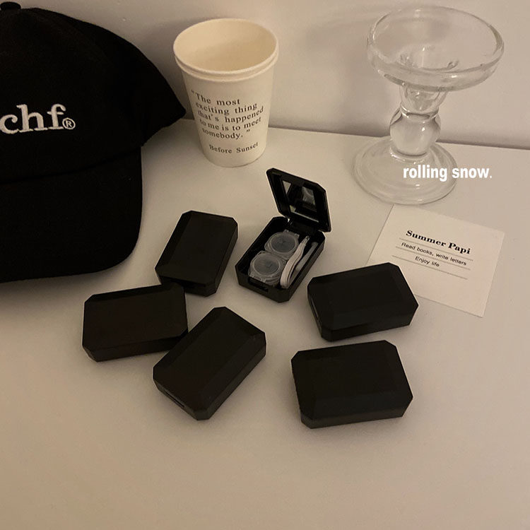 Boyfriend's Handsome ~ Simple and Small Portable Lens Box Personality Contact Lens Companion Box Storage Nursing Box