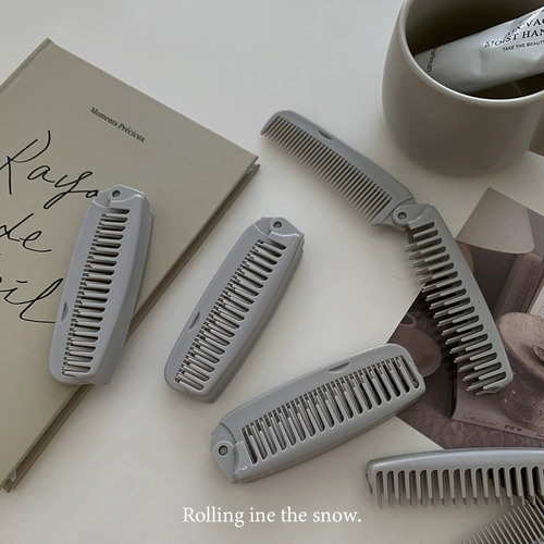 Маленькая портативная кудрявая расческа для путешествий