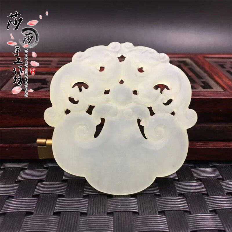 Xiu jade double-sided engraving government with dragon pendant pendant jade pendant jade pendant jade pendant ancient wind Han clothes accessories Waist Pei Car Pendant Ornament
